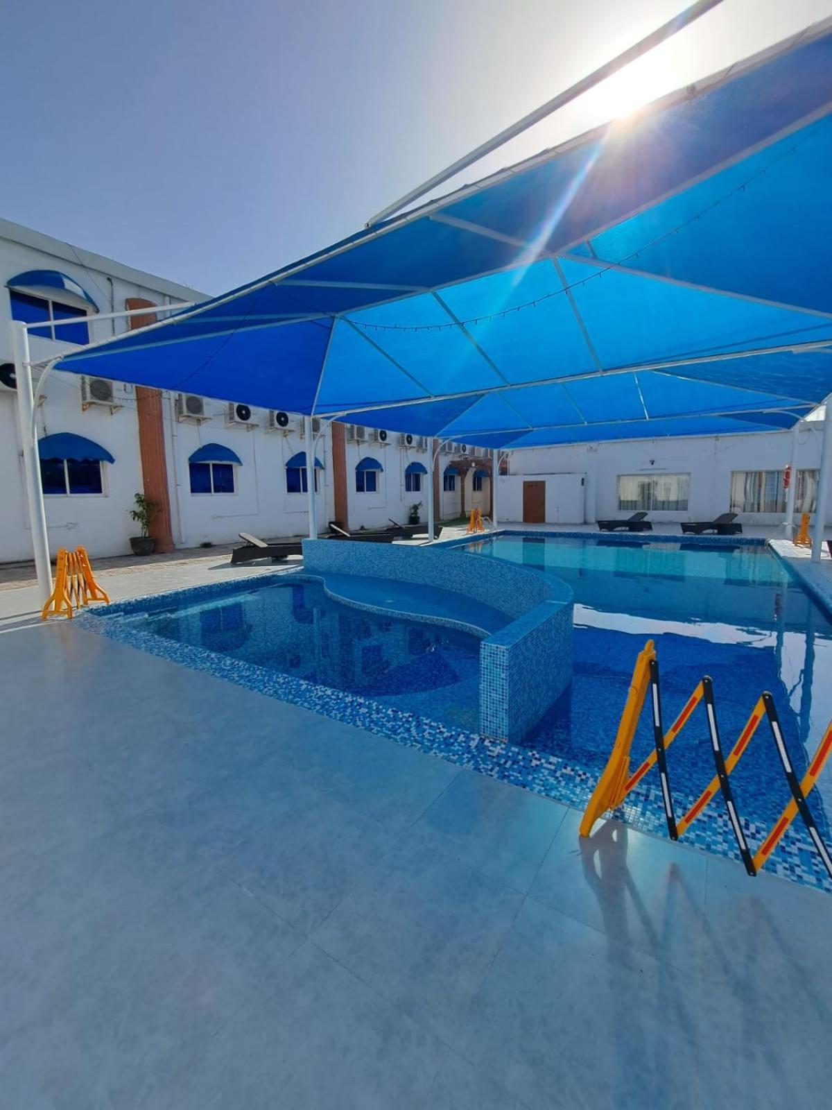 Sharjah International Airport Hotel Екстер'єр фото